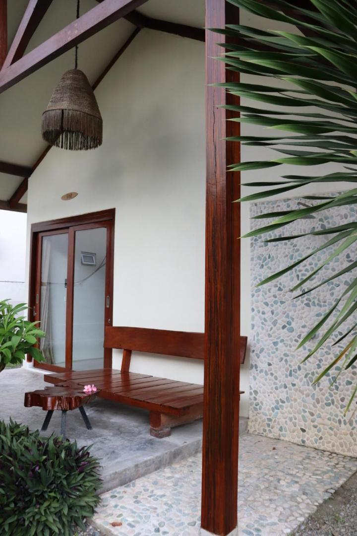 Outside Bungalow Sekongkang Екстер'єр фото